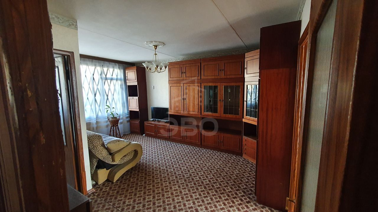 трехкомнатная квартира в Санкт-Петербурге по адресу: Народного Ополчения проспект, 53