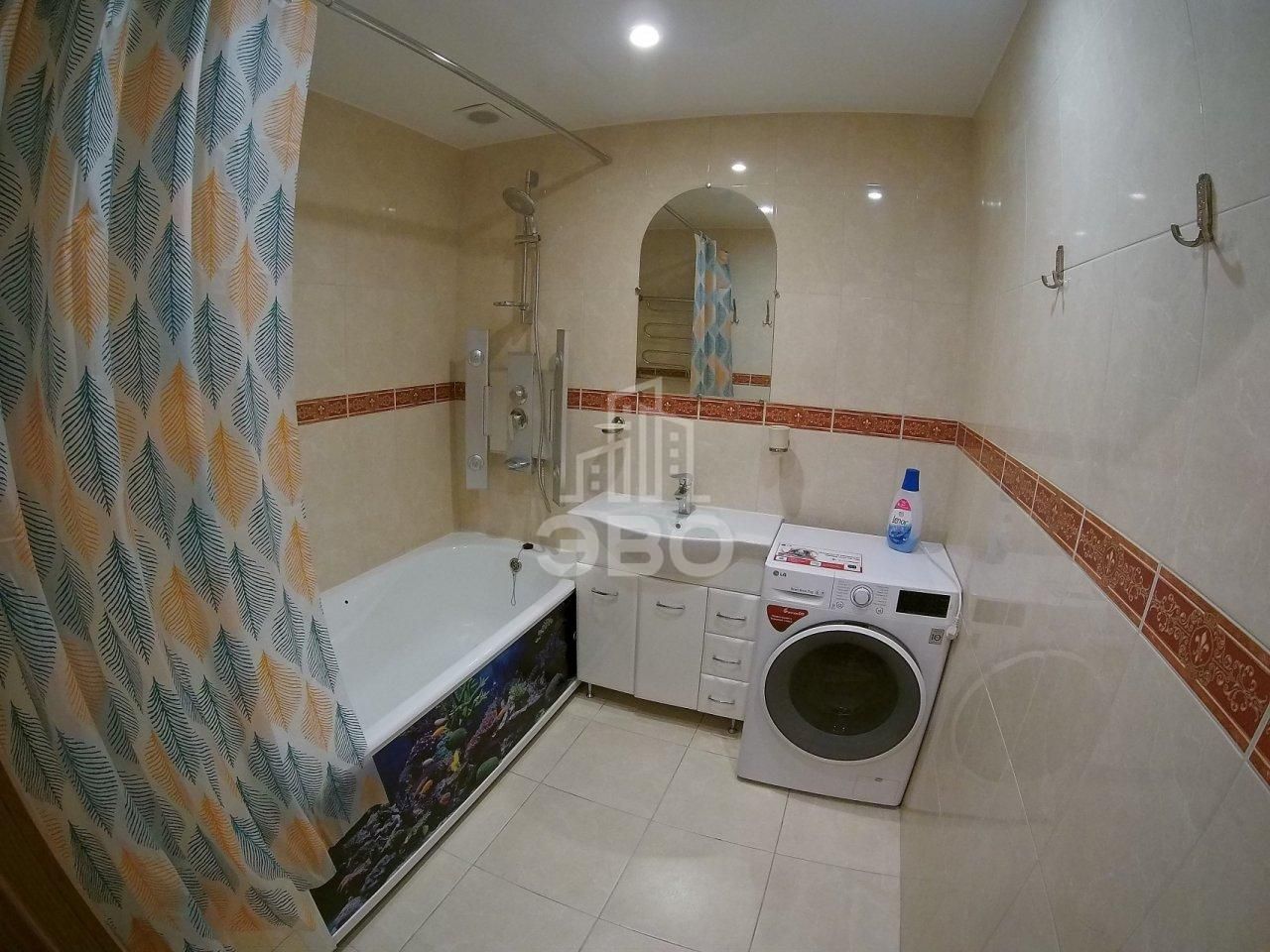 двухкомнатная квартира в Санкт-Петербурге по адресу: Коломенская ул., 38-40