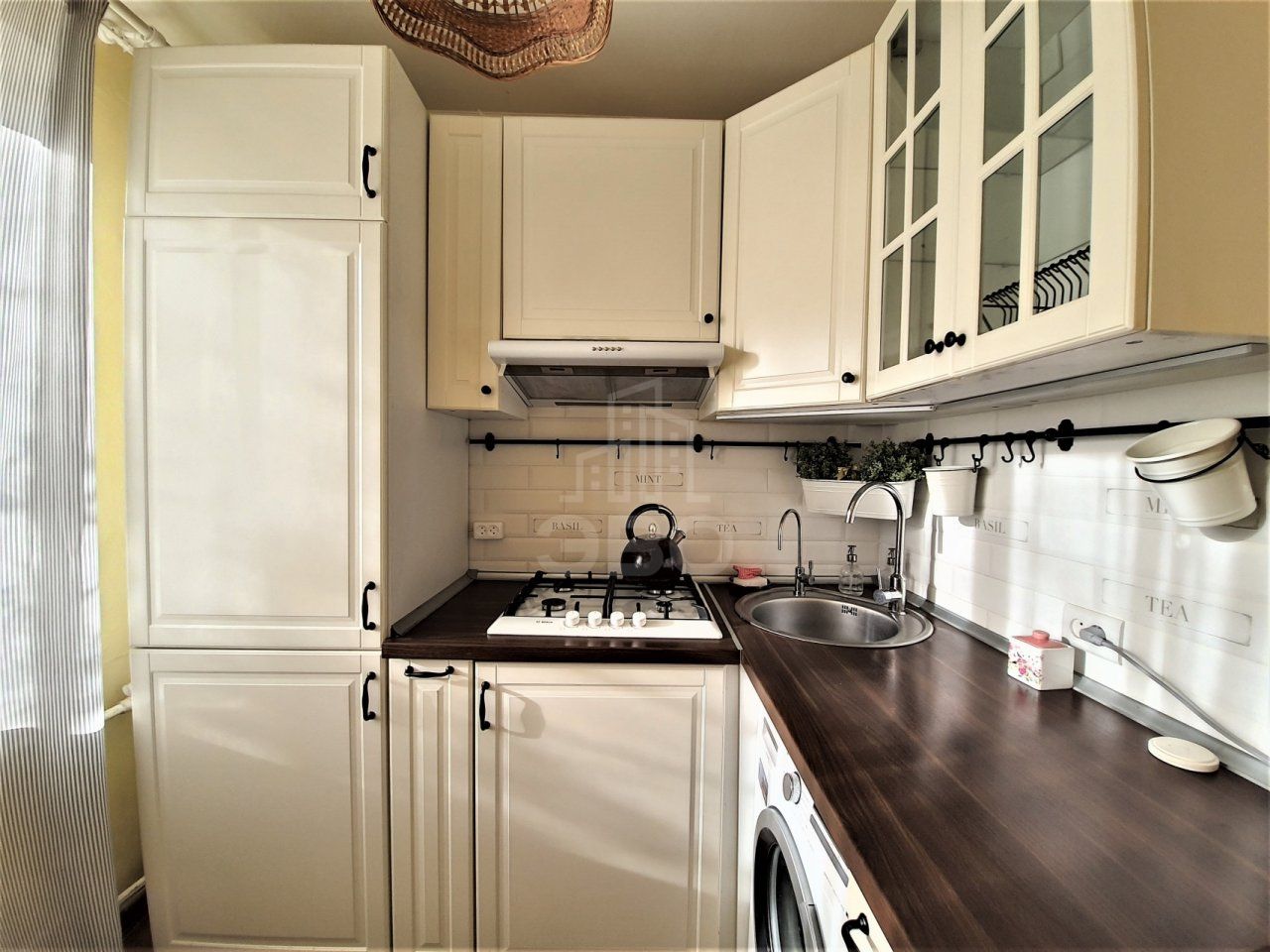 однокомнатная квартира в Санкт-Петербурге по адресу: Энгельса проспект, 61