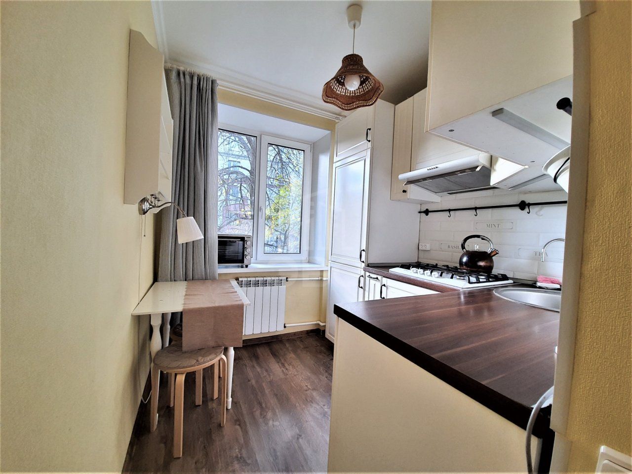 однокомнатная квартира в Санкт-Петербурге по адресу: Энгельса проспект, 61