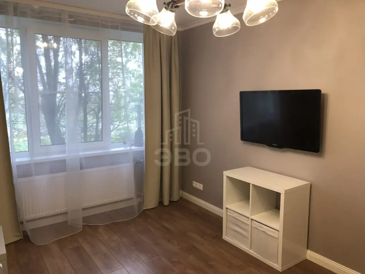 двухкомнатная квартира в Санкт-Петербурге по адресу: Пражская ул., 33