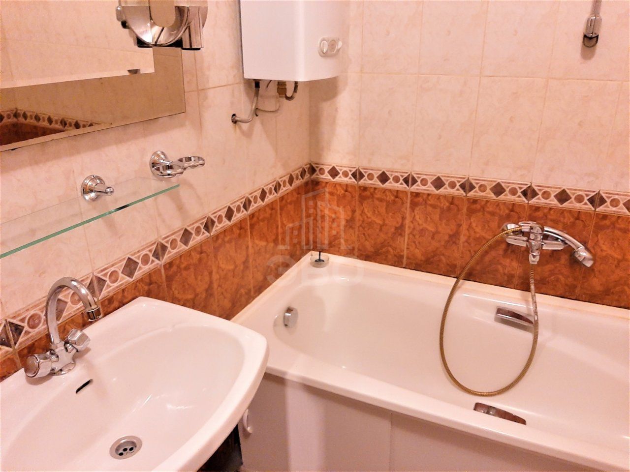 двухкомнатная квартира в Санкт-Петербурге по адресу: Пархоменко проспект, 20