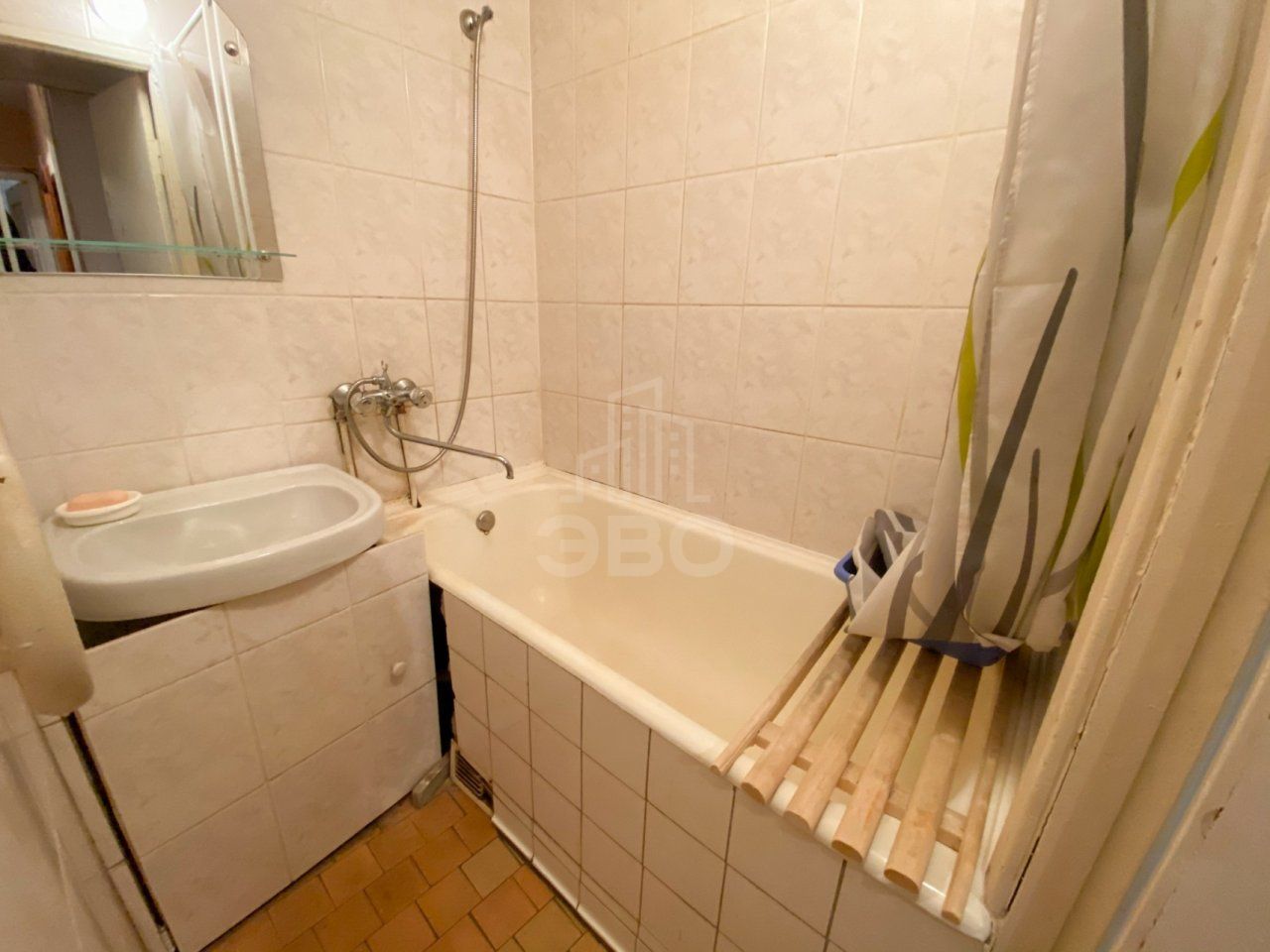 двухкомнатная квартира в Санкт-Петербурге по адресу: Карбышева ул., 6, к 1