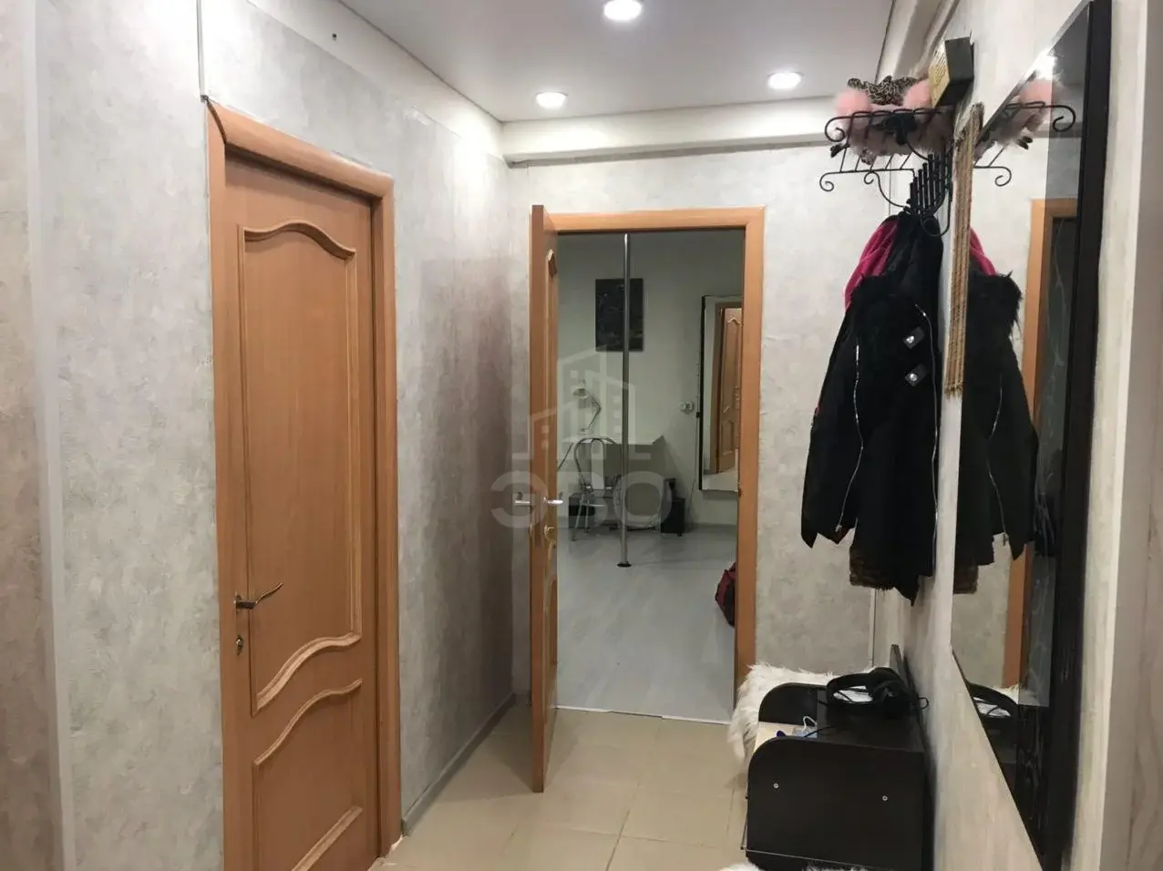 комната в Санкт-Петербурге по адресу: Есенина ул., 36, к 1