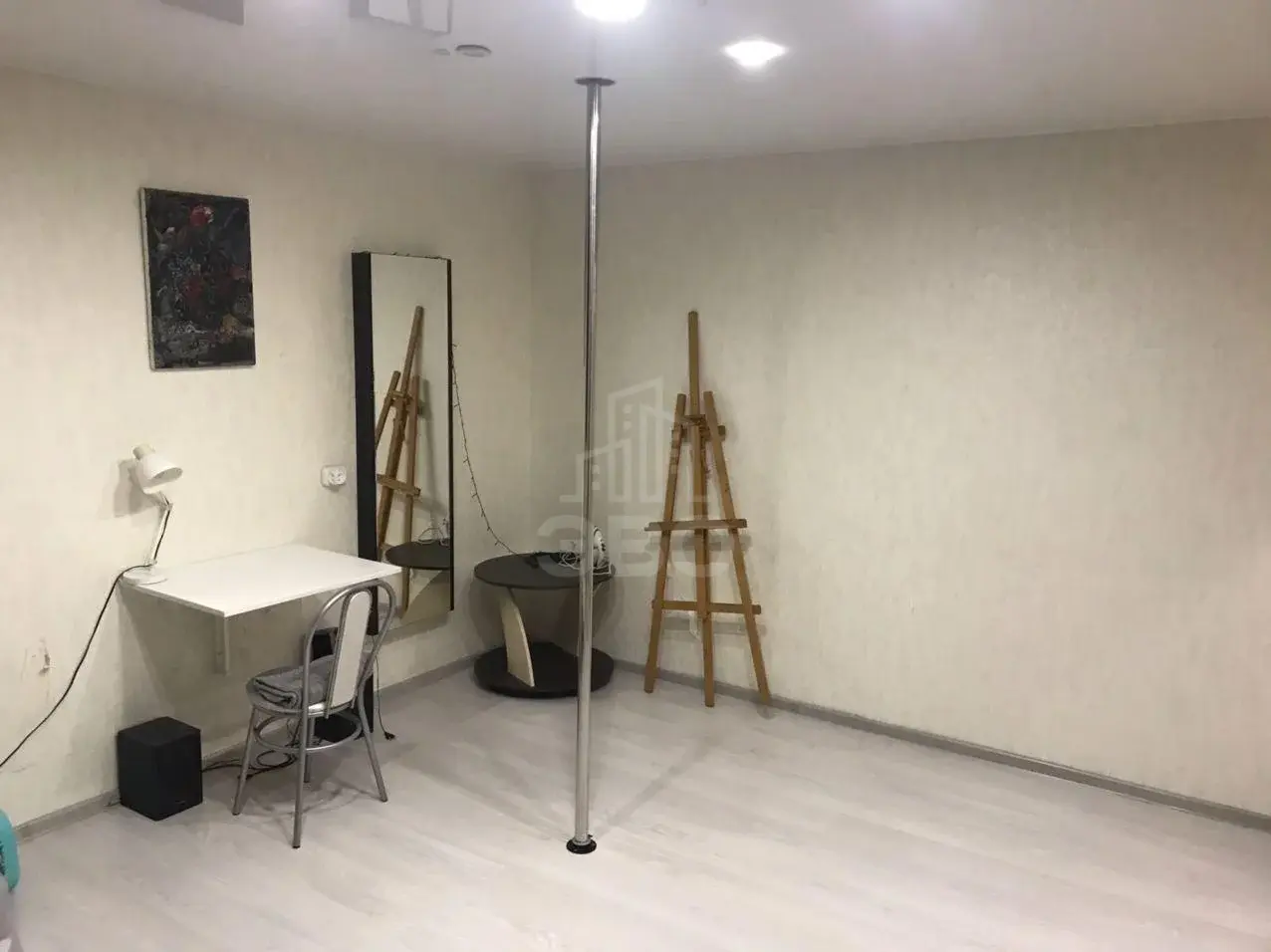 комната в Санкт-Петербурге по адресу: Есенина ул., 36, к 1