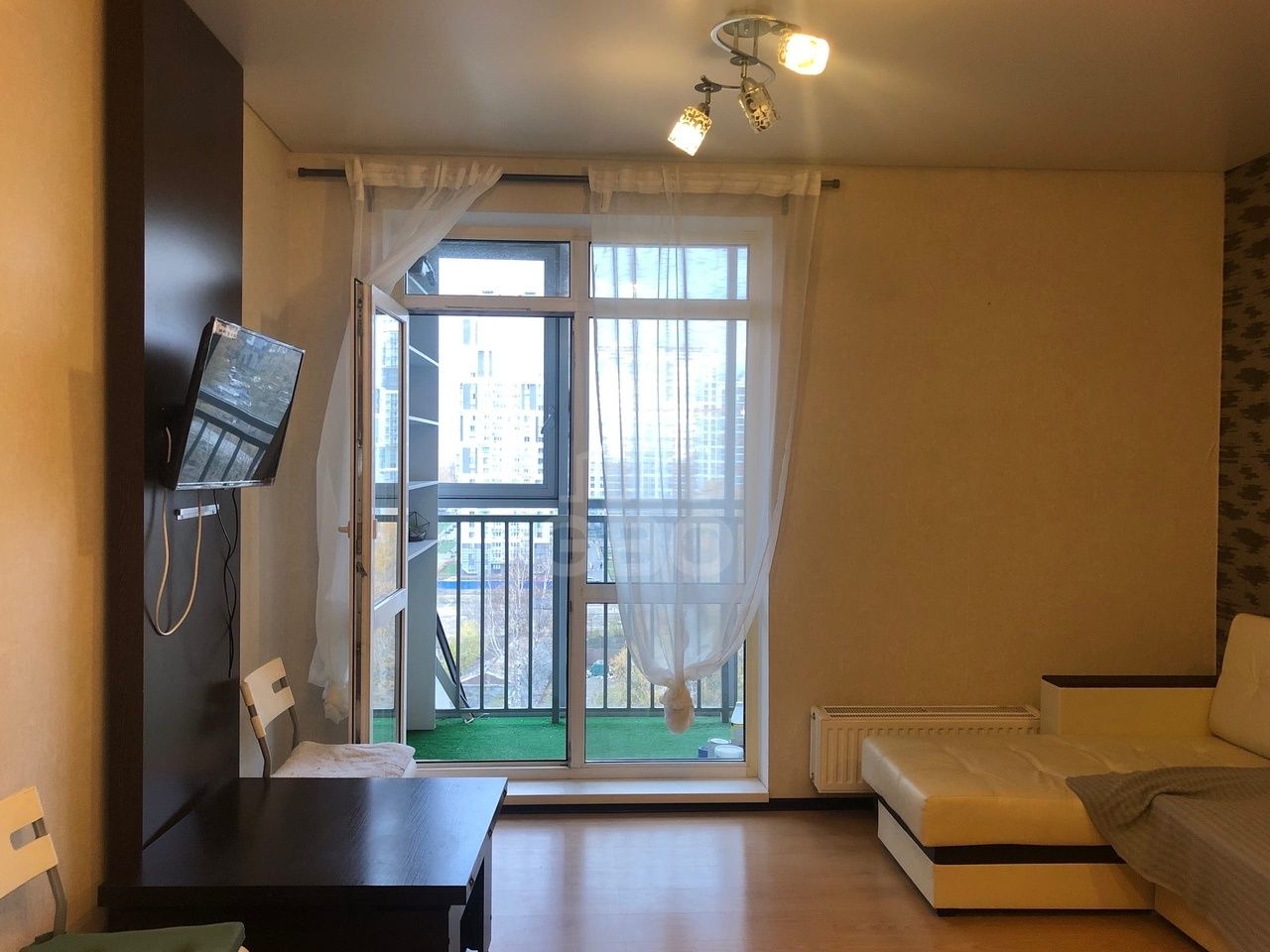 однокомнатная квартира в Санкт-Петербурге по адресу: Маршала Блюхера проспект, 8, к 1