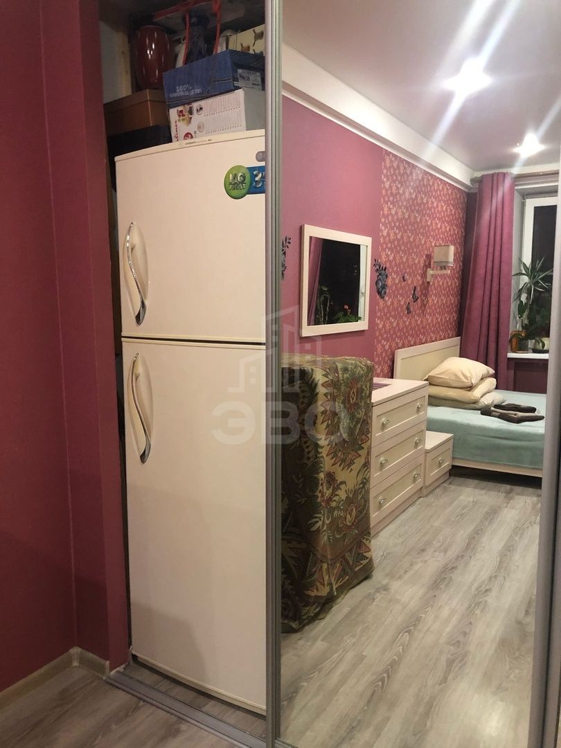 комната в Санкт-Петербурге по адресу: Новосибирская ул., 21