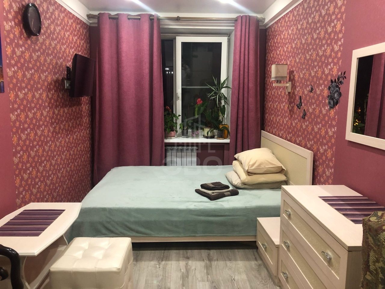 комната в Санкт-Петербурге по адресу: Новосибирская ул., 21