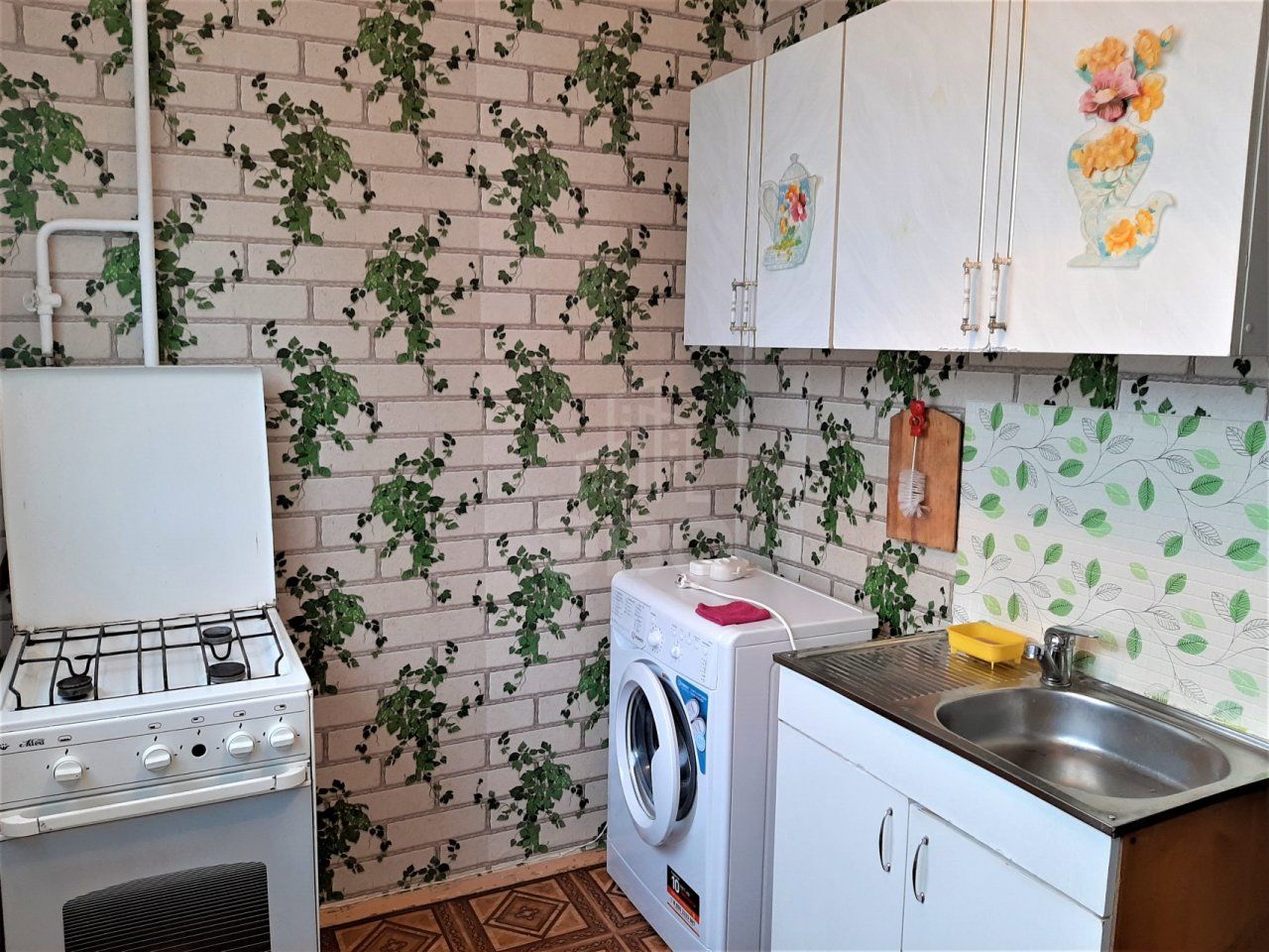 однокомнатная квартира в Санкт-Петербурге по адресу: Есенина ул., 12, к 1