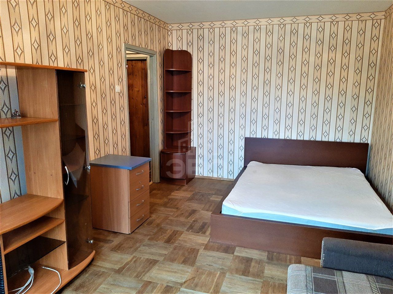 однокомнатная квартира в Санкт-Петербурге по адресу: Есенина ул., 12, к 1