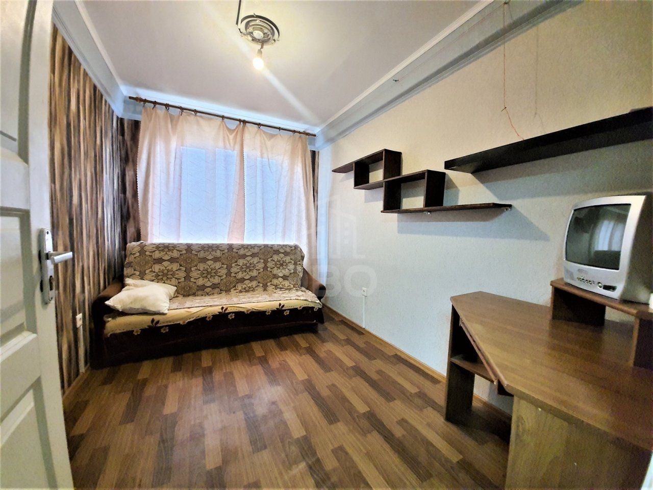 трехкомнатная квартира в Санкт-Петербурге по адресу: Учительская ул., 9, к 1