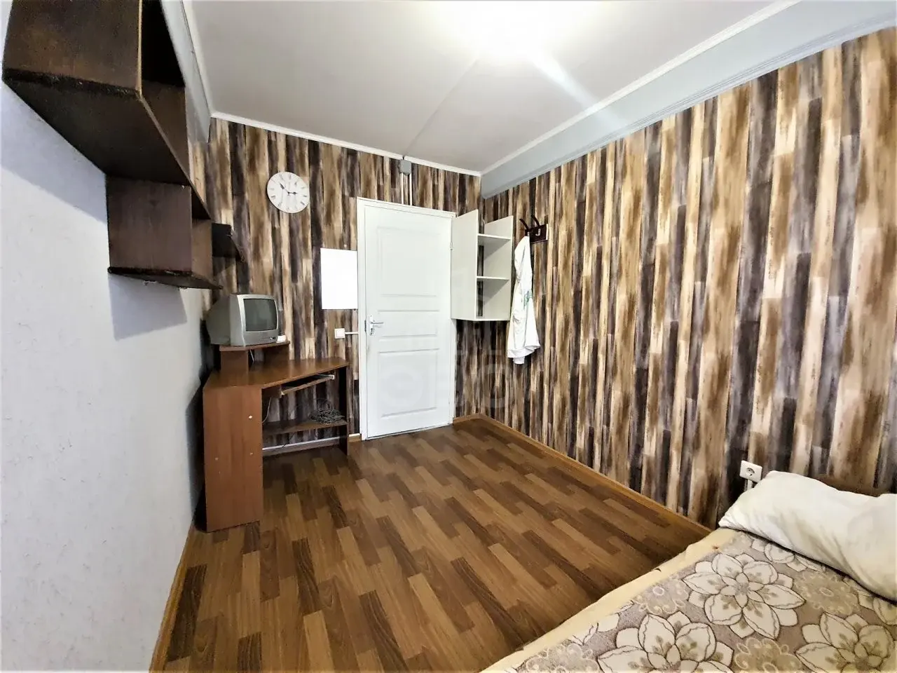 трехкомнатная квартира в Санкт-Петербурге по адресу: Учительская ул., 9, к 1
