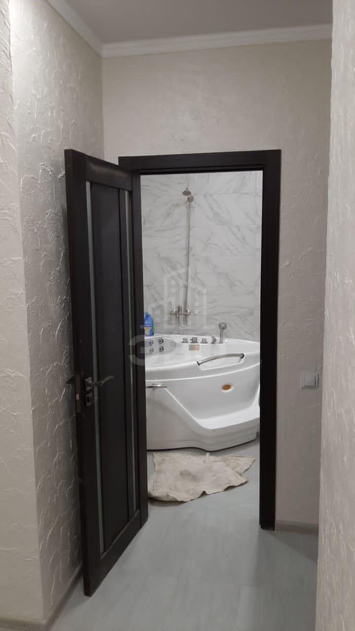 двухкомнатная квартира в Санкт-Петербурге по адресу: Школьная ул., 17