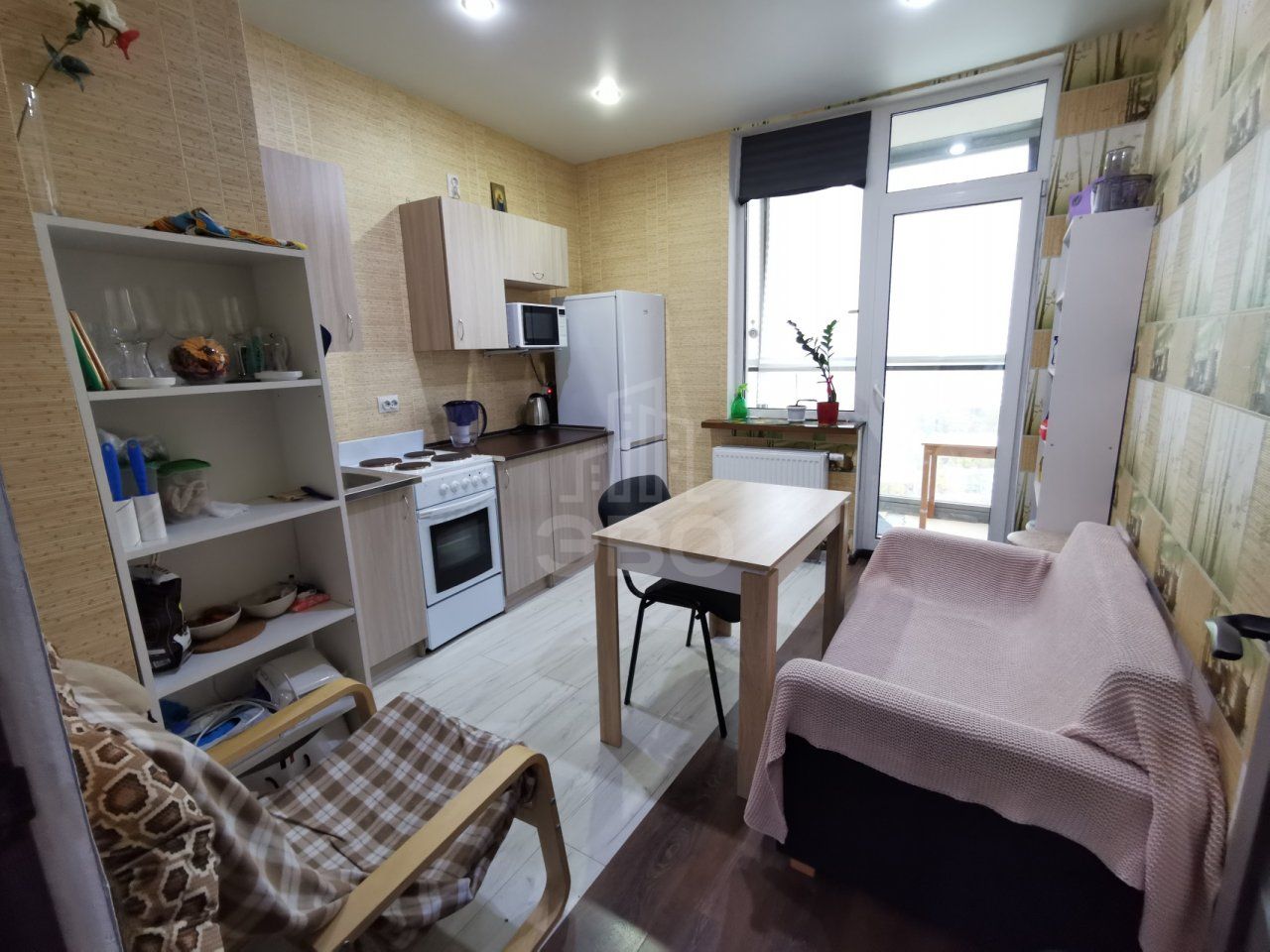 однокомнатная квартира в Санкт-Петербурге по адресу: Александровской Фермы проспект, 8, к 1