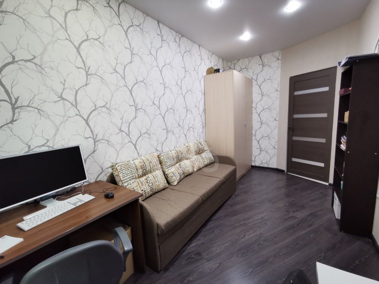 однокомнатная квартира в Санкт-Петербурге по адресу: Александровской Фермы проспект, 8, к 1