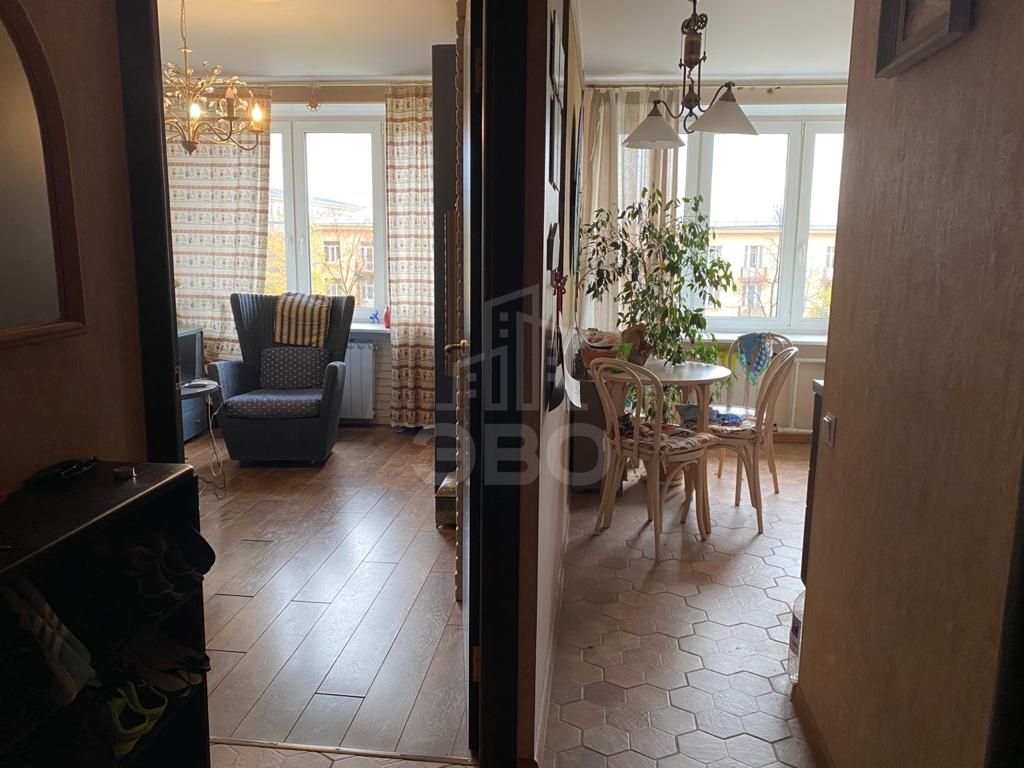 однокомнатная квартира в Санкт-Петербурге по адресу: Бассейная ул., 53