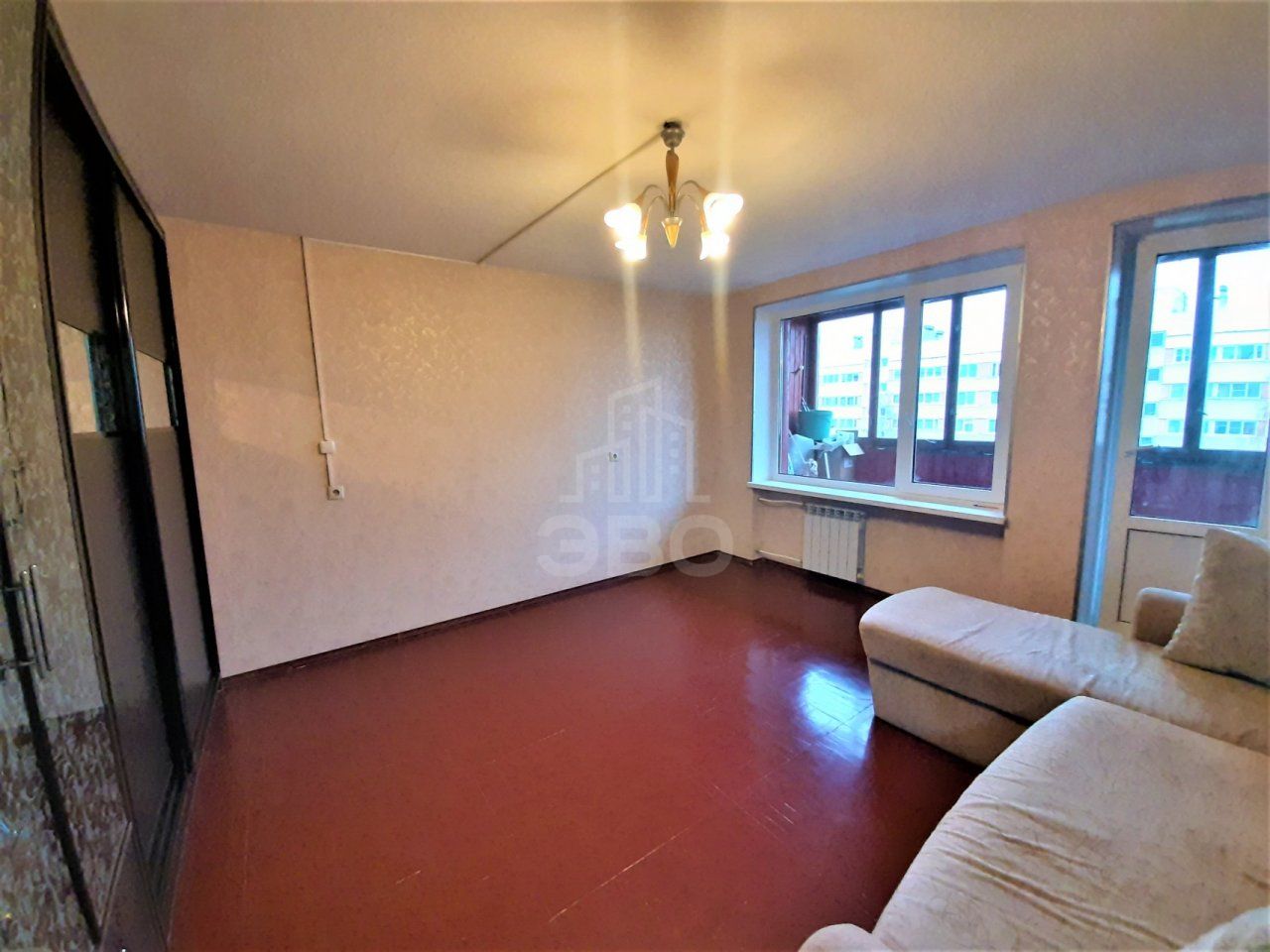 комната в Санкт-Петербурге по адресу: Есенина ул., 40, к 1