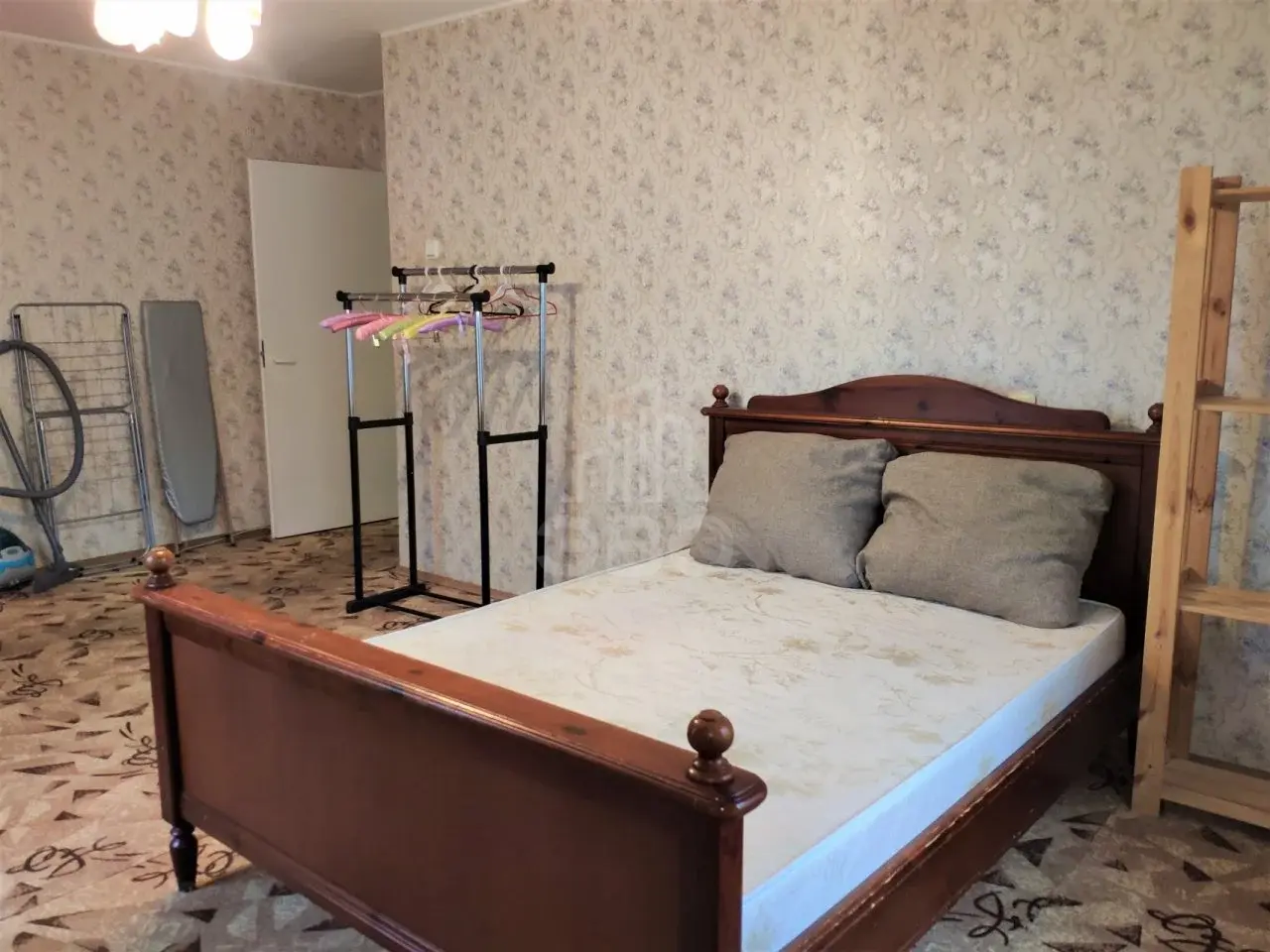 двухкомнатная квартира в Санкт-Петербурге по адресу: Энгельса проспект, 96