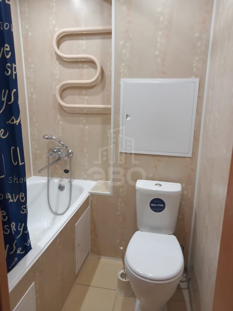 трехкомнатная квартира в Санкт-Петербурге по адресу: Подводника Кузьмина ул., 5