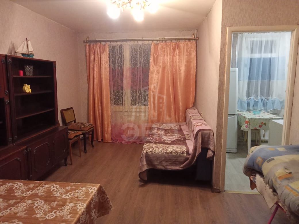 трехкомнатная квартира в Санкт-Петербурге по адресу: Подводника Кузьмина ул., 5