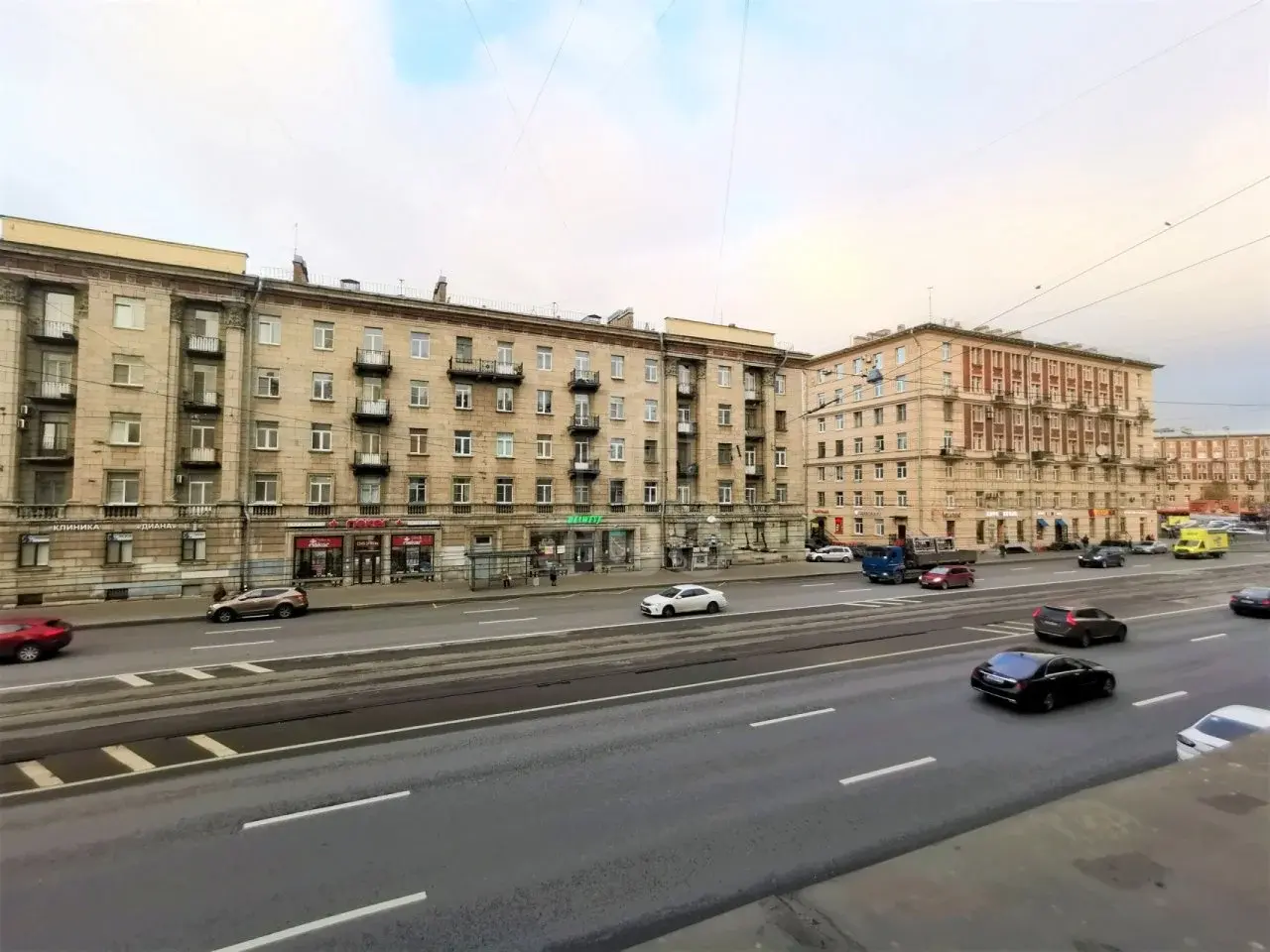 трехкомнатная квартира в Санкт-Петербурге по адресу: Заневский проспект, 13, литера А