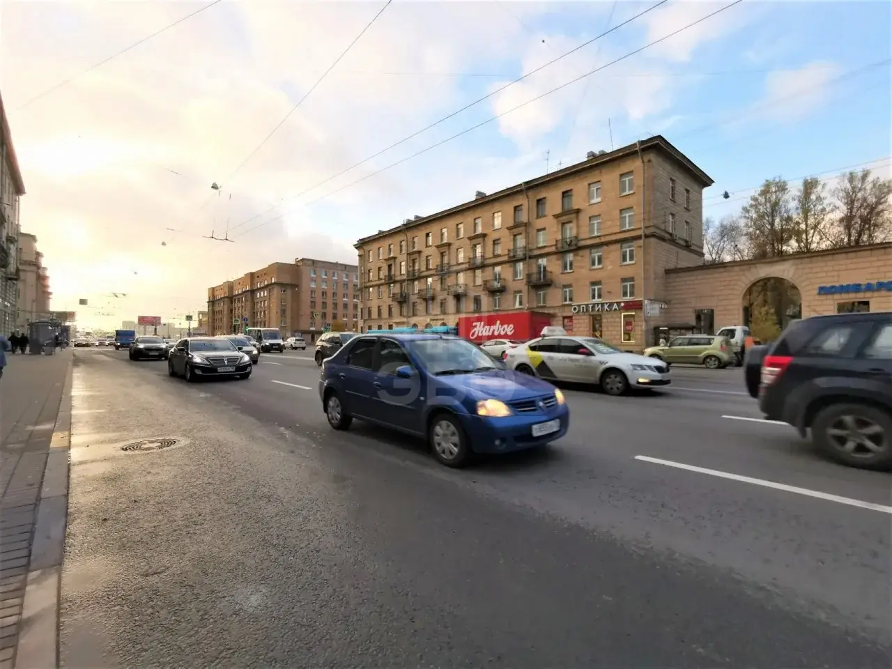 трехкомнатная квартира в Санкт-Петербурге по адресу: Заневский проспект, 13, литера А