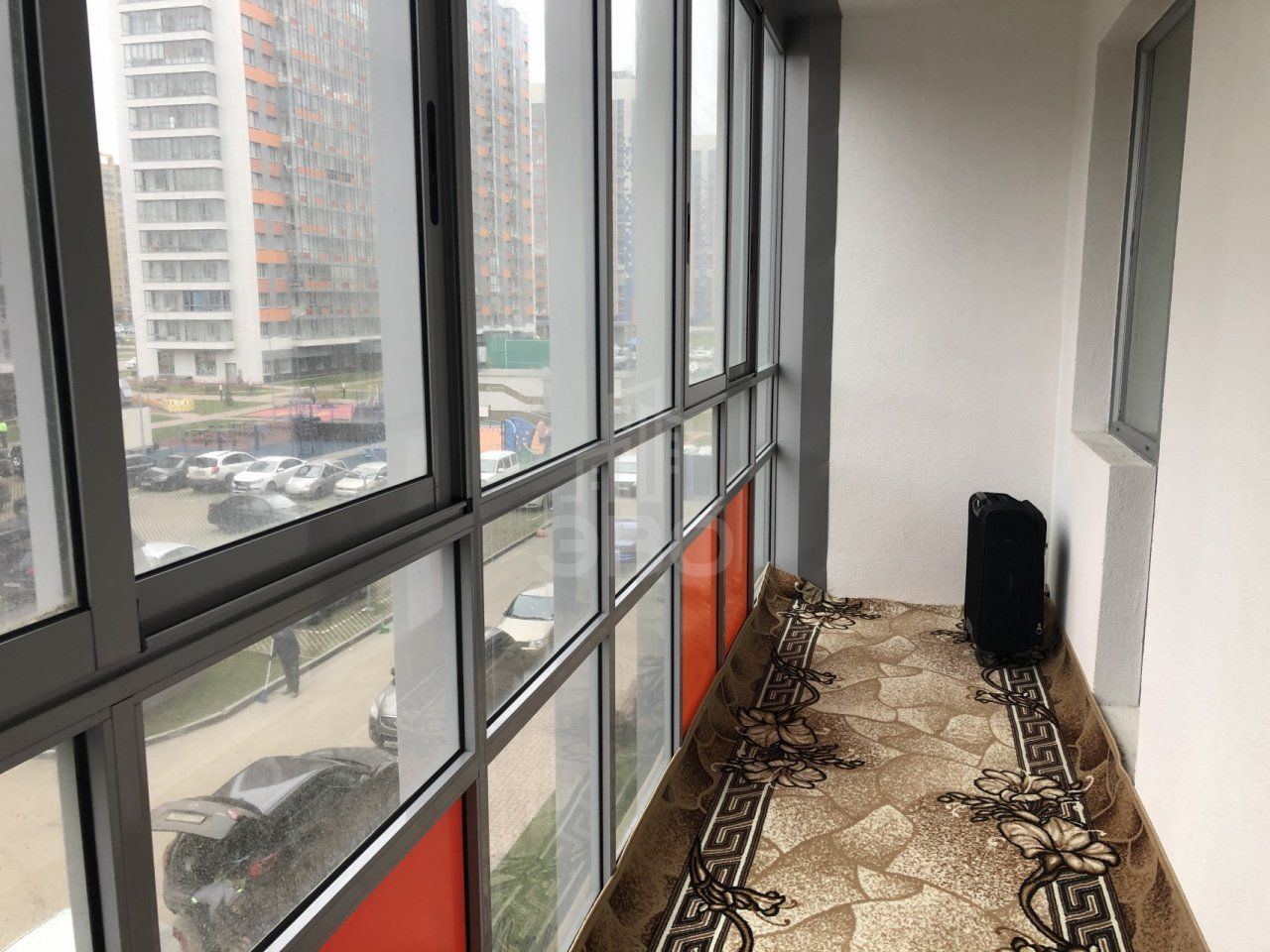 однокомнатная квартира в Санкт-Петербурге по адресу: Среднерогатская ул., 14