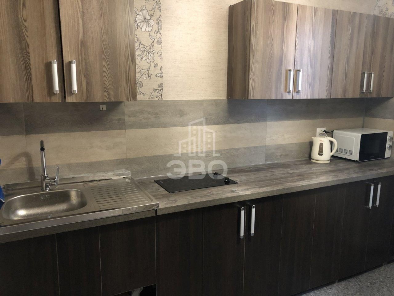 однокомнатная квартира в Санкт-Петербурге по адресу: Среднерогатская ул., 14