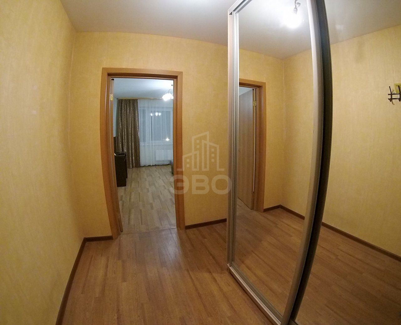 двухкомнатная квартира в Санкт-Петербурге по адресу: Сикейроса ул., 11