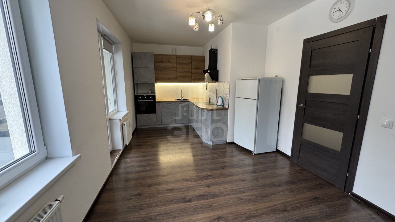 двухкомнатная квартира в Санкт-Петербург по адресу: Генерала Кравченко ул., 8, к 1