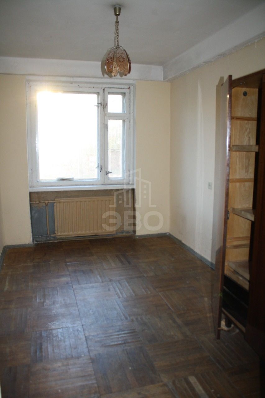 двухкомнатная квартира в Санкт-Петербурге по адресу: Школьная  ул., 43