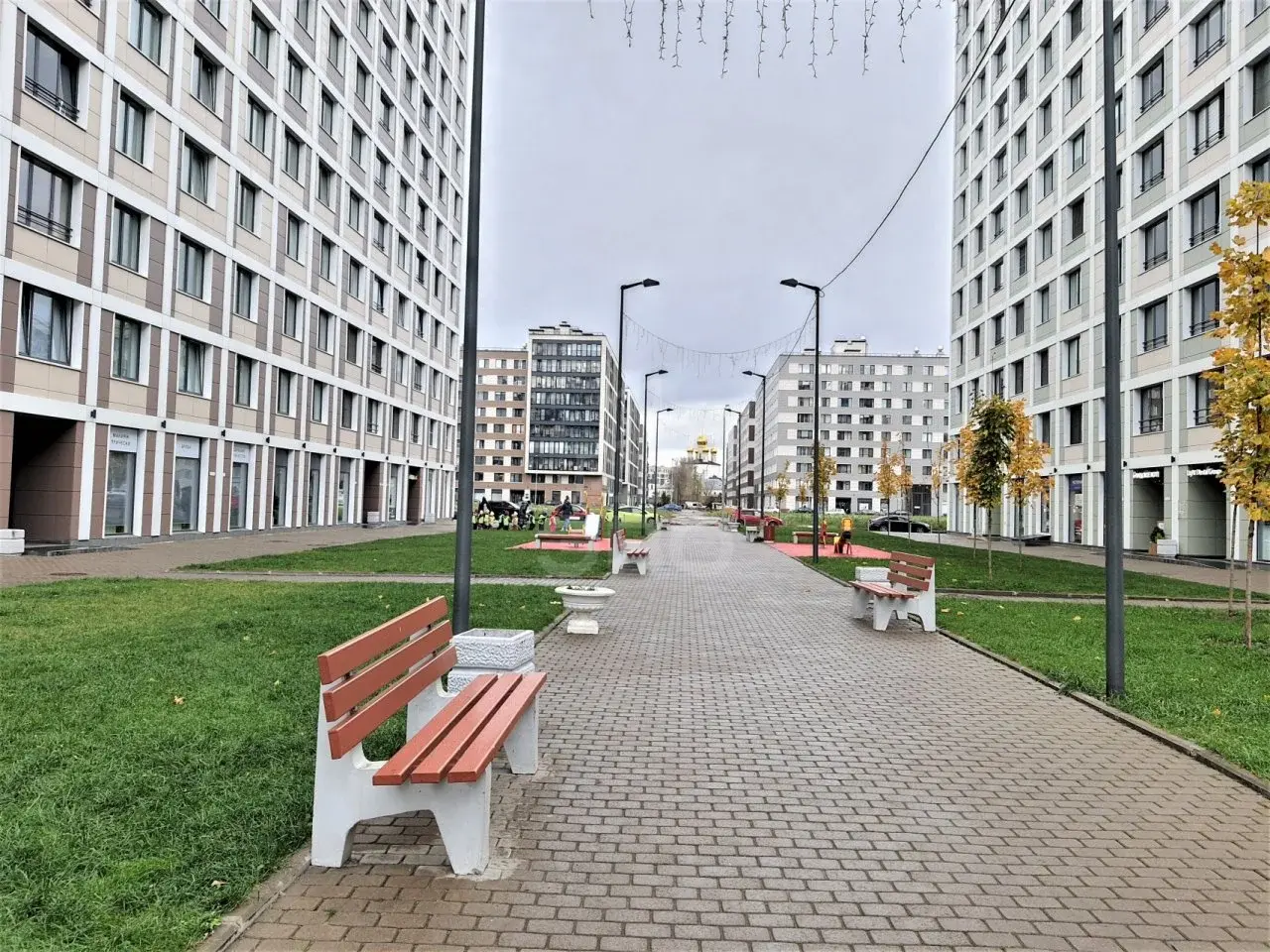 трехкомнатная квартира в Санкт-Петербурге по адресу: Кременчугская ул., 19, к 2
