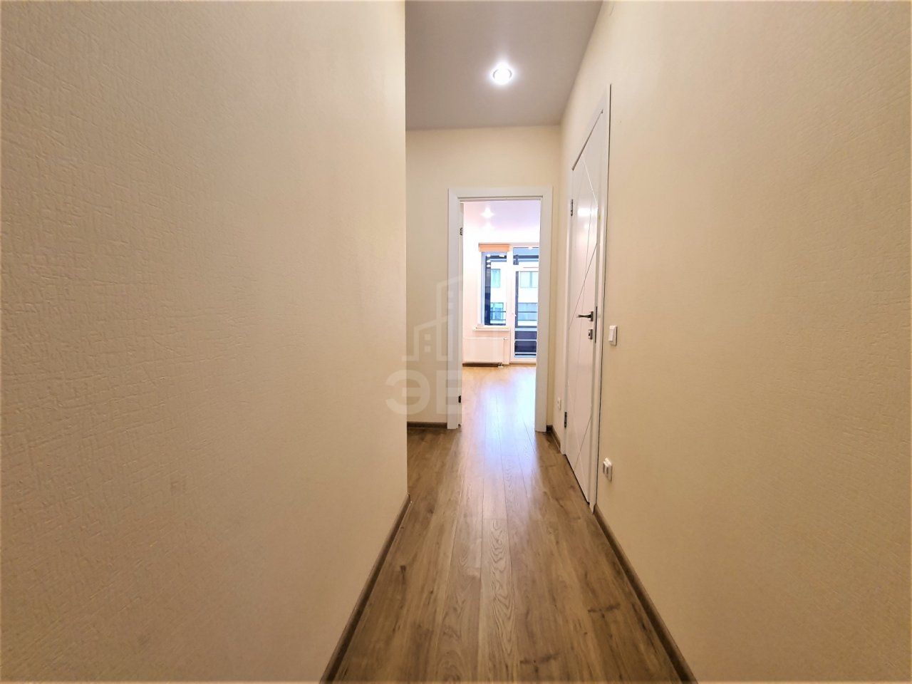 трехкомнатная квартира в Санкт-Петербурге по адресу: Кременчугская ул., 19, к 2