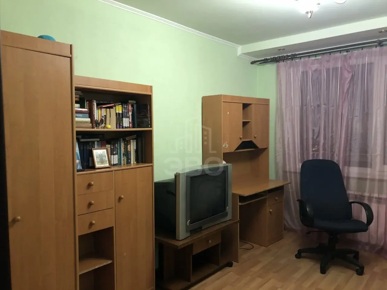 двухкомнатная квартира в Санкт-Петербурге по адресу: Маршала Казакова ул., 38, к 1
