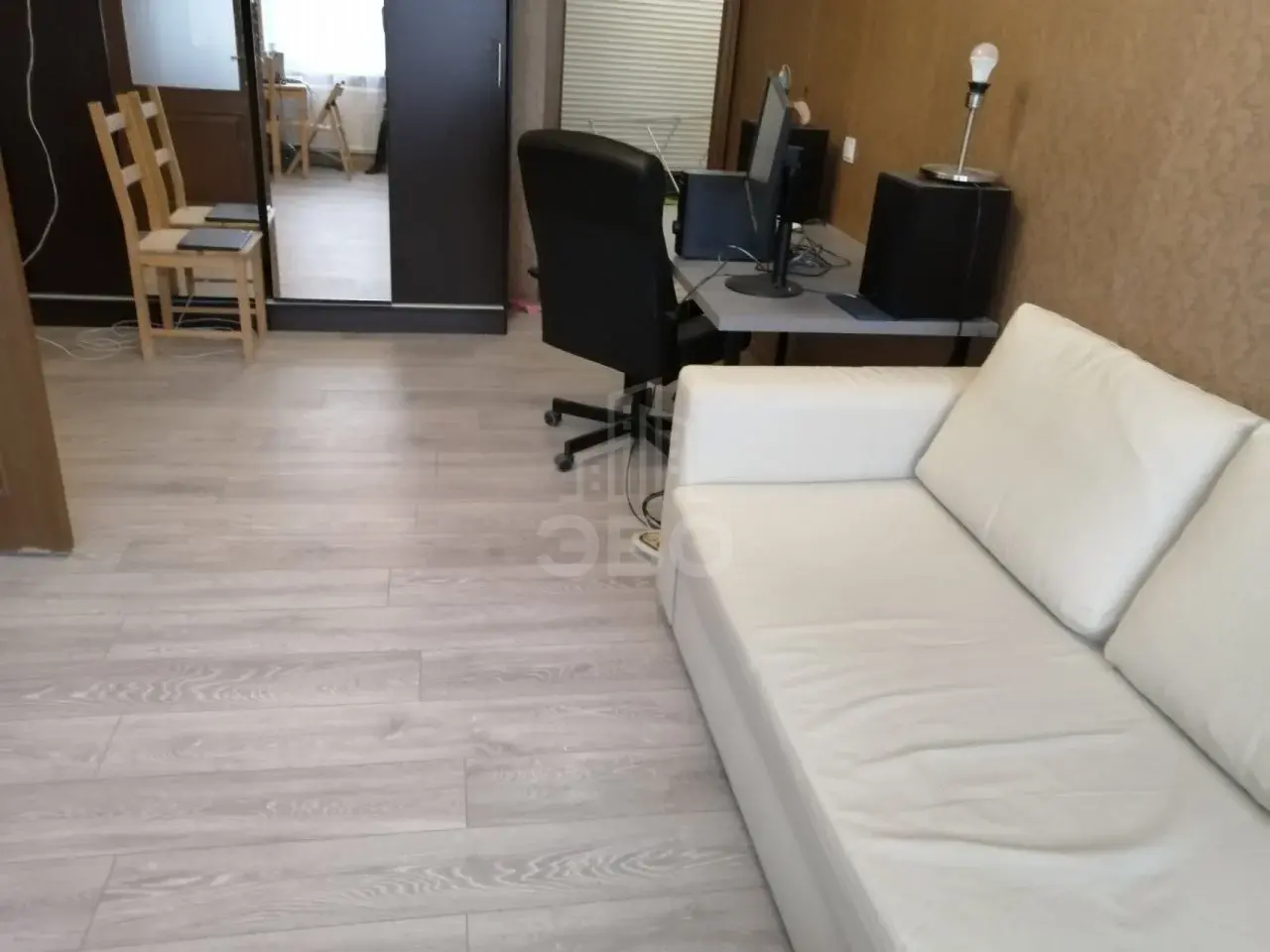 трехкомнатная квартира в Санкт-Петербурге по адресу: Козлова ул., 43, к 1