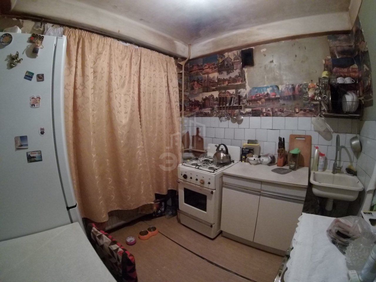 комната в Санкт-Петербурге по адресу: Есенина ул., 36, к 1