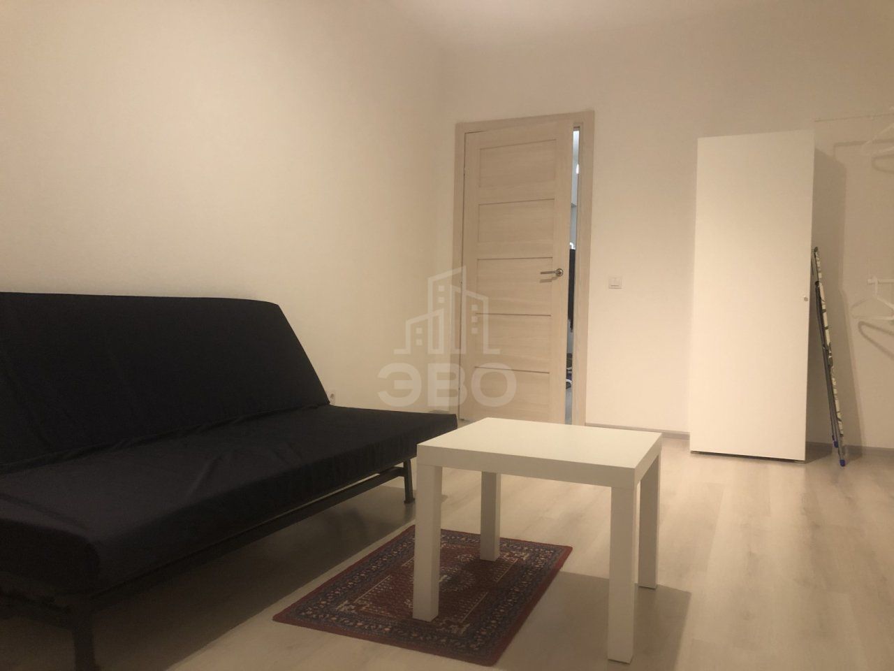 однокомнатная квартира в Санкт-Петербурге по адресу: Генерала Кравченко ул., 8, к 2