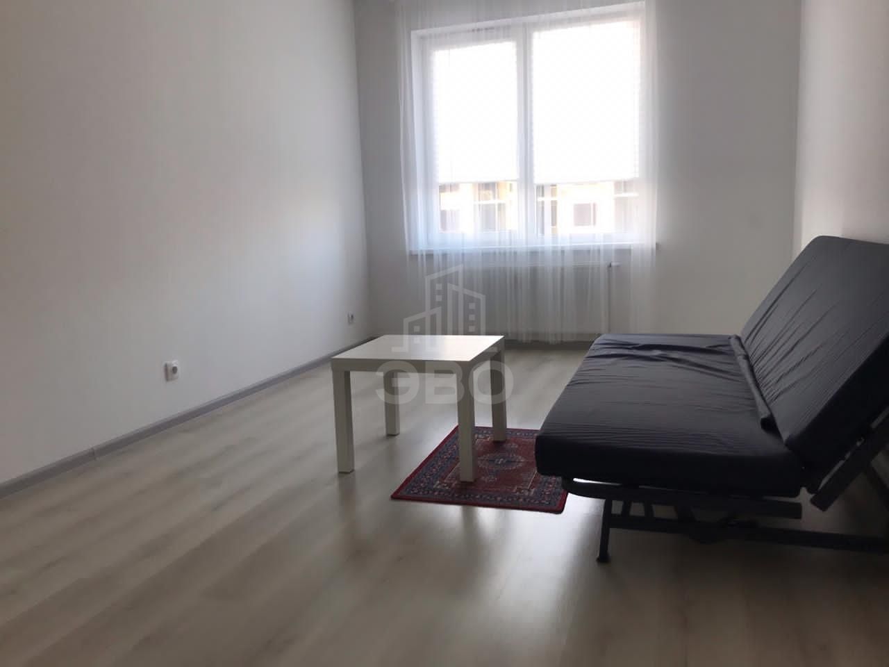 однокомнатная квартира в Санкт-Петербурге по адресу: Генерала Кравченко ул., 8, к 2