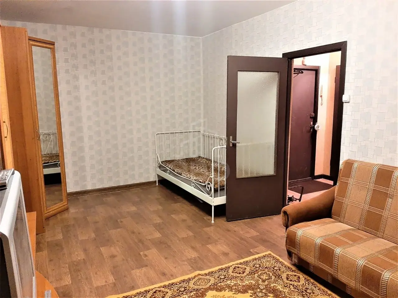 однокомнатная квартира в Санкт-Петербурге по адресу: Сиреневый б-р., 2, к 1