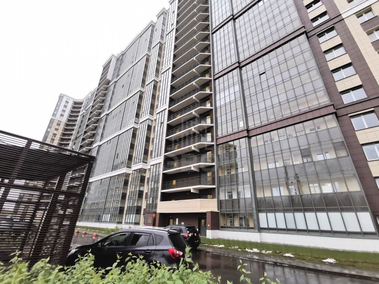 однокомнатная квартира в Санкт-Петербурге по адресу: Октябрьская наб., 44, к 1