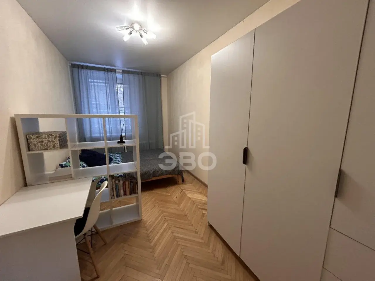 двухкомнатная квартира в Санкт-Петербурге по адресу: Каменноостровский проспект, 64, к 7