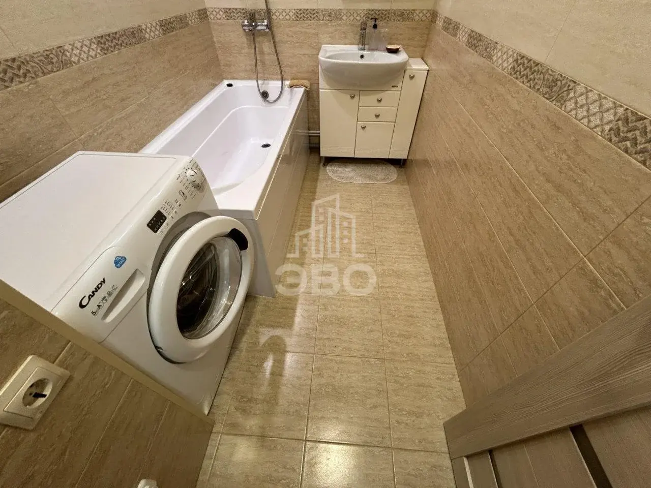 двухкомнатная квартира в Санкт-Петербурге по адресу: Каменноостровский проспект, 64, к 7