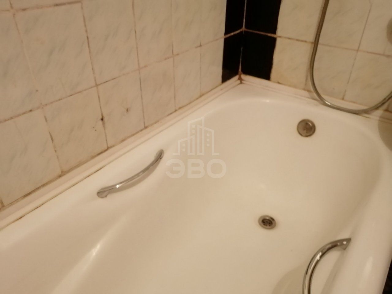 двухкомнатная квартира в Санкт-Петербурге по адресу: Добровольцев ул., 48, к 2