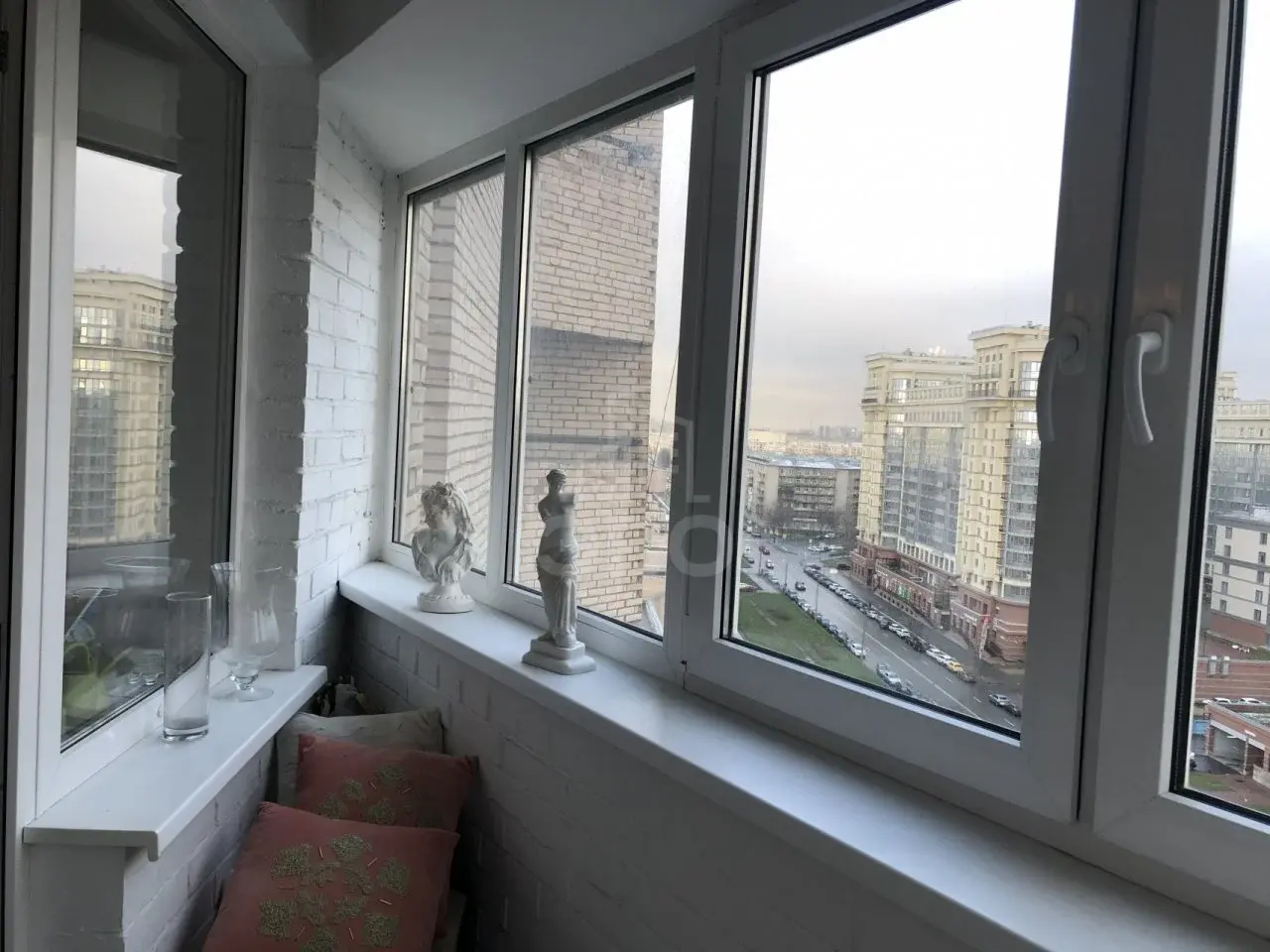 однокомнатная квартира в Санкт-Петербурге по адресу: Варшавская ул., 51, к 1