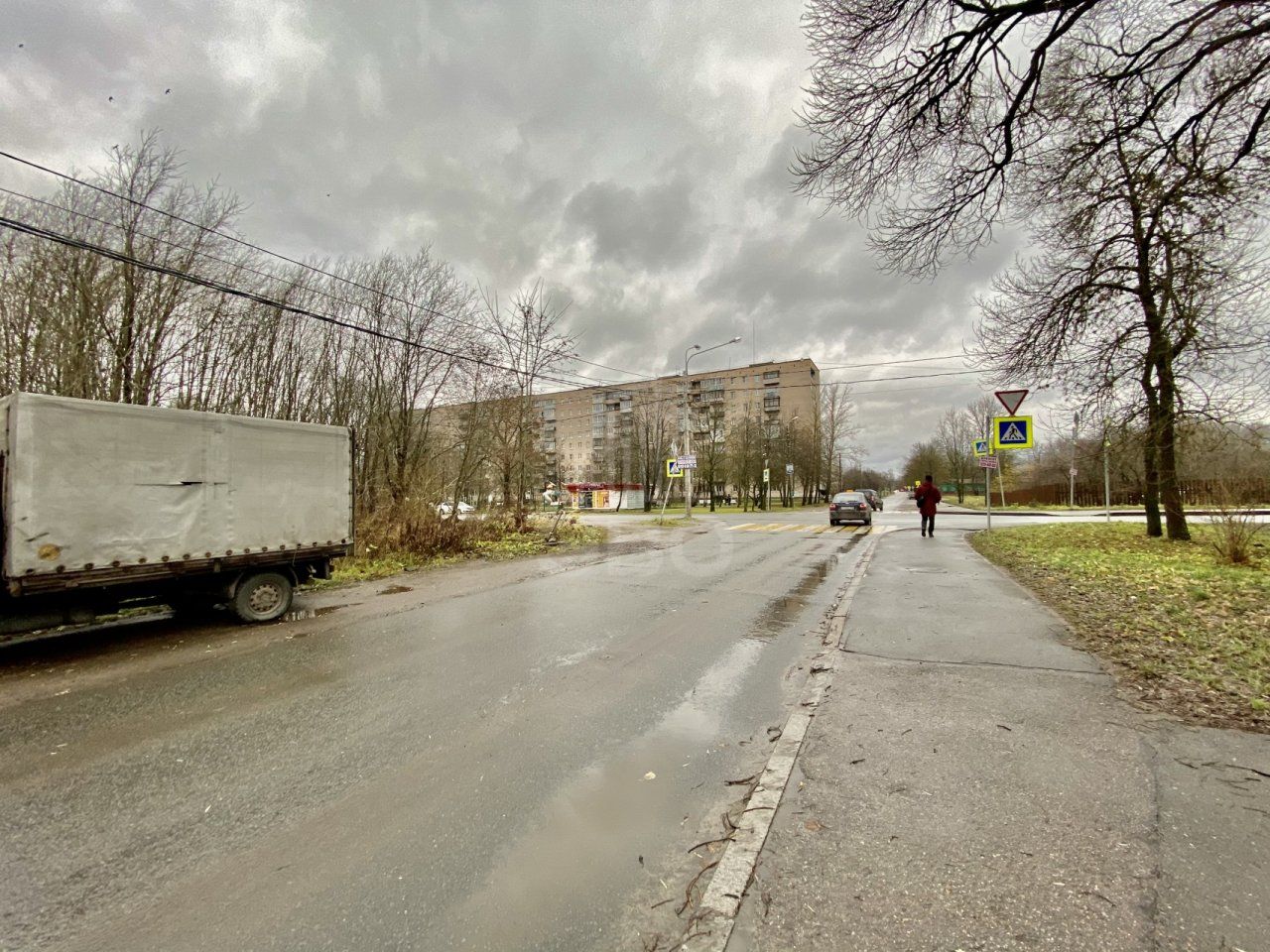 двухкомнатная квартира в Санкт-Петербурге по адресу: Свободы ул., 24