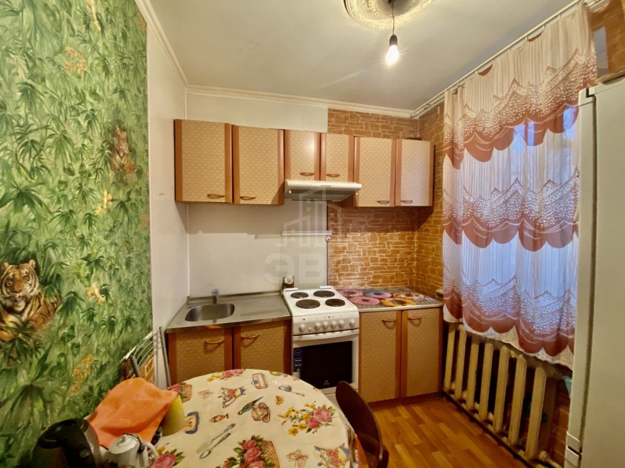 двухкомнатная квартира в Санкт-Петербурге по адресу: Свободы ул., 24