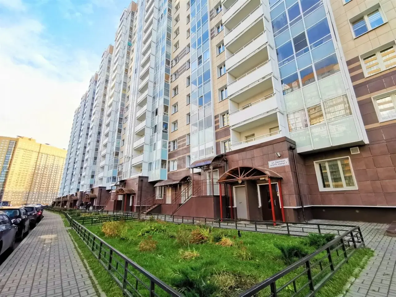 однокомнатная квартира в Санкт-Петербурге по адресу: Заречная ул., 19, к 1