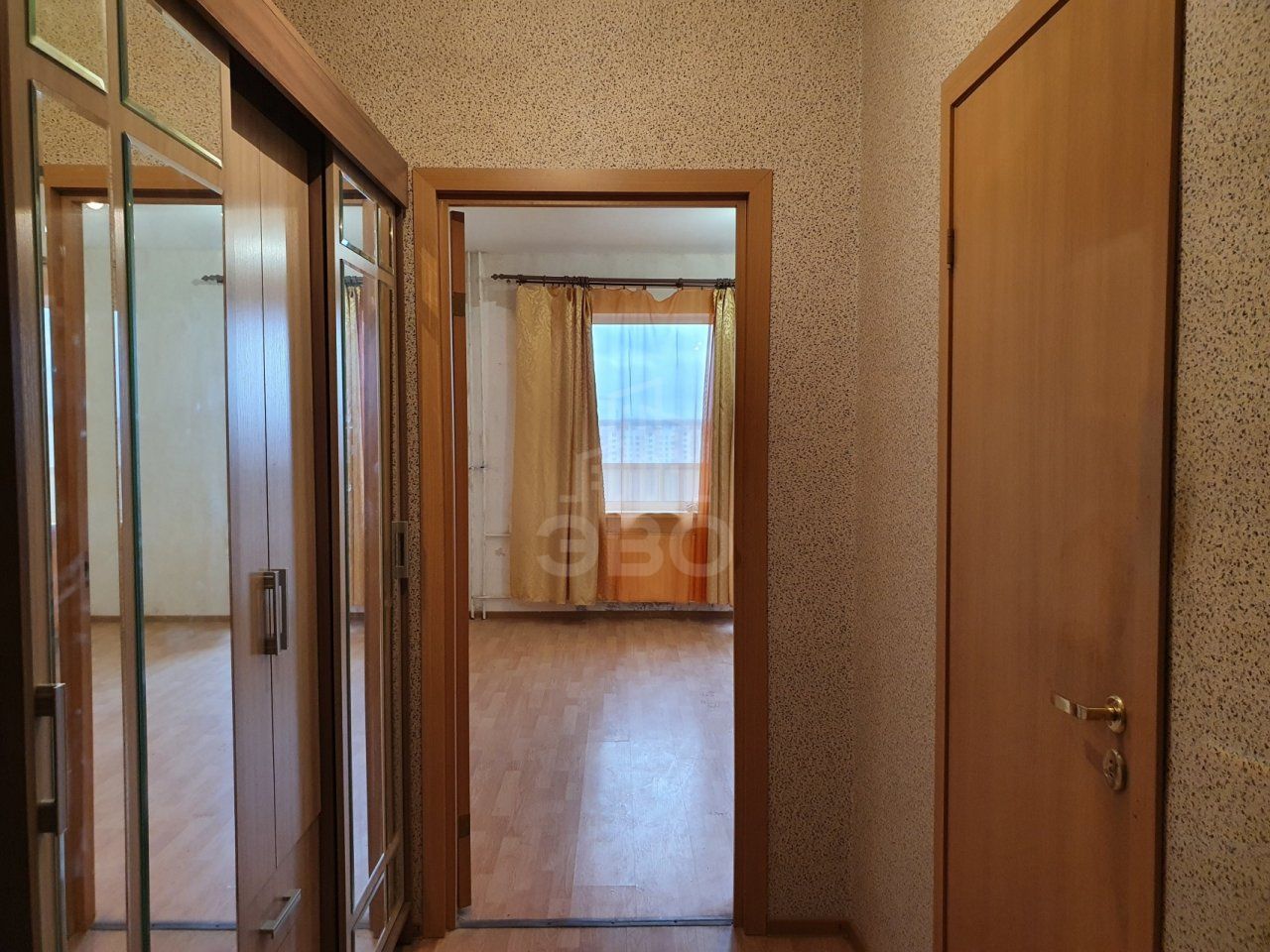 однокомнатная квартира в Санкт-Петербурге по адресу: Московское ш., 246