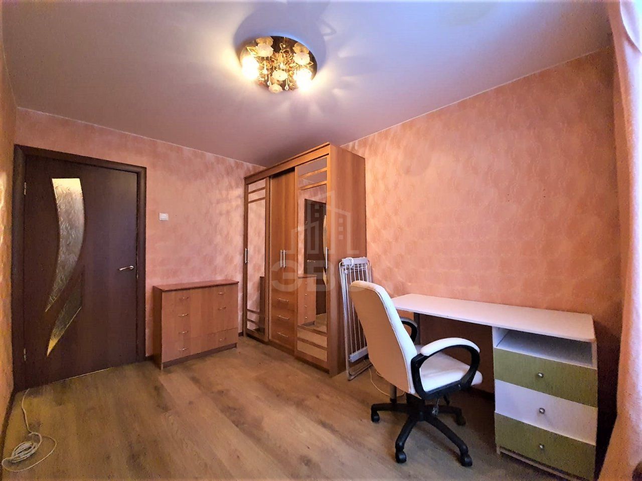 двухкомнатная квартира в Санкт-Петербурге по адресу: Новаторов б-р., 112