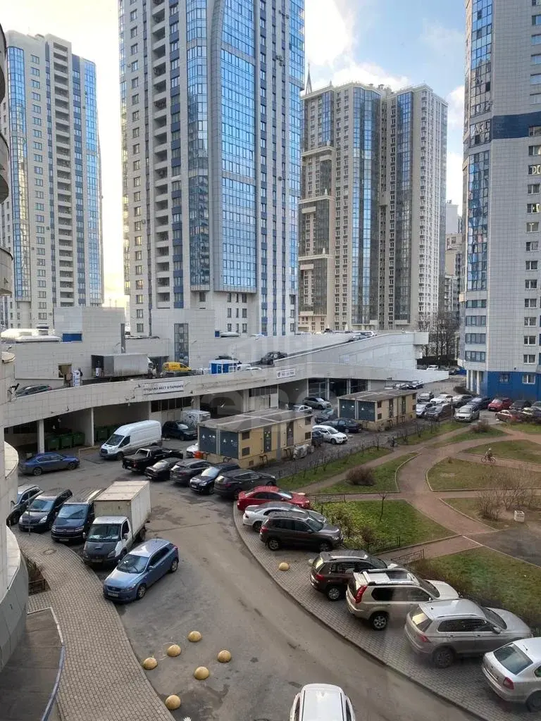 однокомнатная квартира в Санкт-Петербурге по адресу: Космонавтов проспект, 37